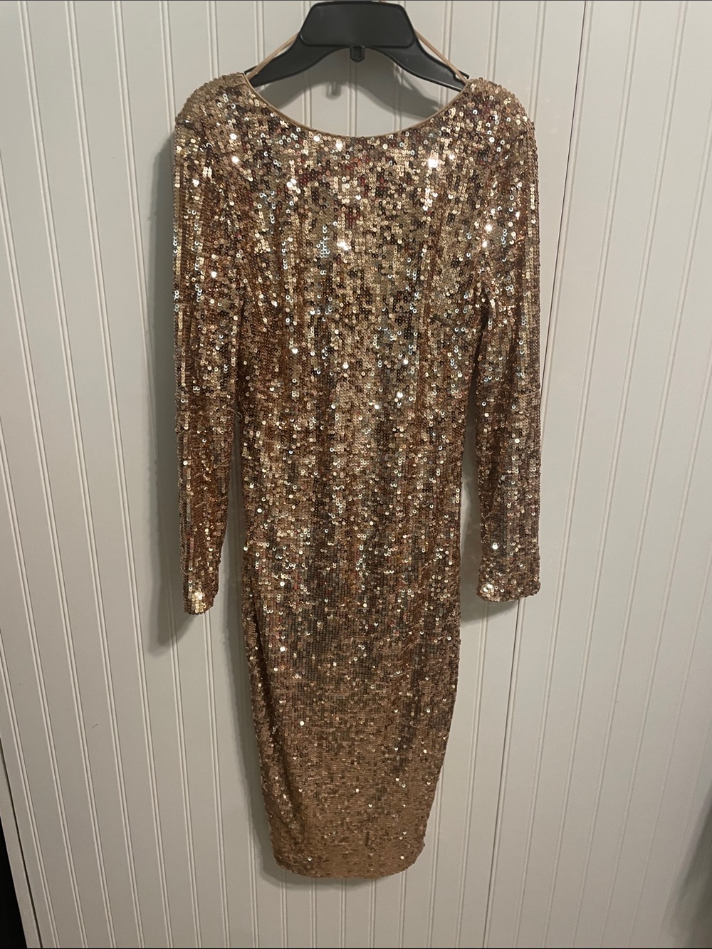 Dress the Population  Gold Sequin Long Sleeve Sheath Dress